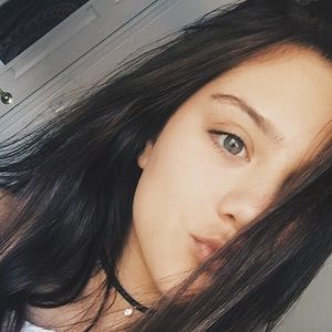 Meet your Posher, Adrianna